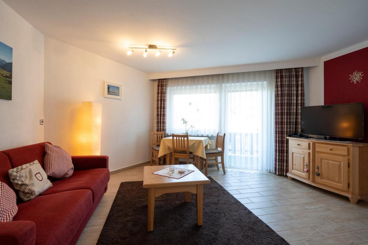 Alpenflair Ferienwohnungen Whg 103 Appartementhaus Nebelhorn オーベルストドルフ エクステリア 写真